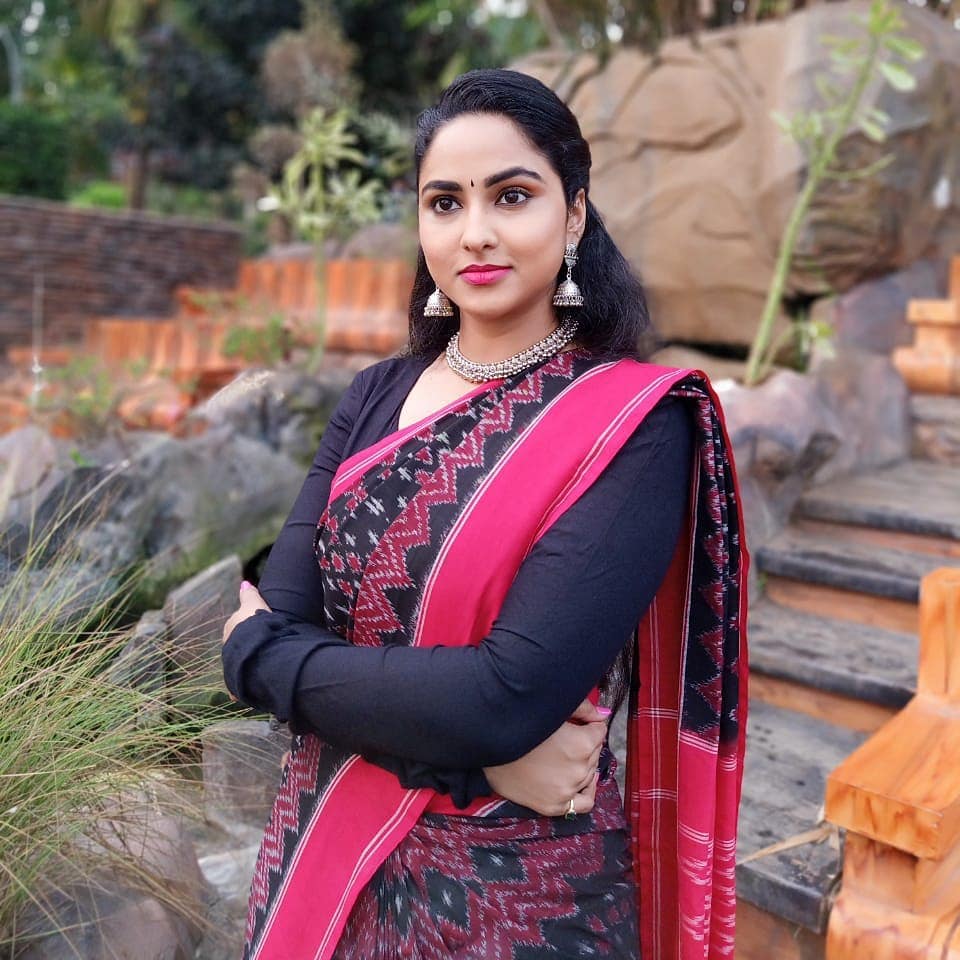 Zee Telugu Tv Anchor Kasi Annapurna In Black Saree Blouse